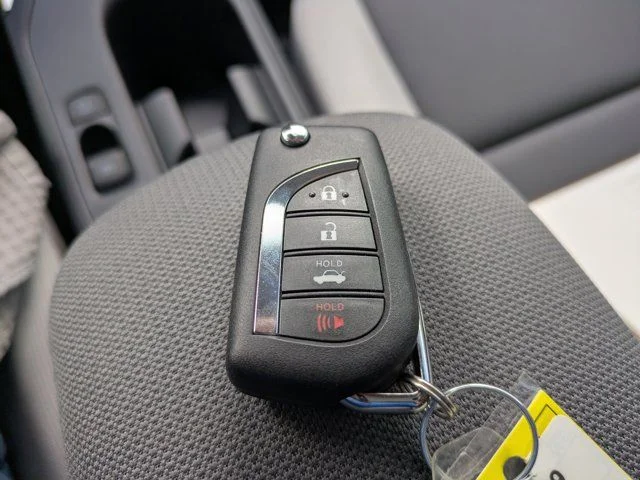 2026 Toyota Corolla LE - Photo 27