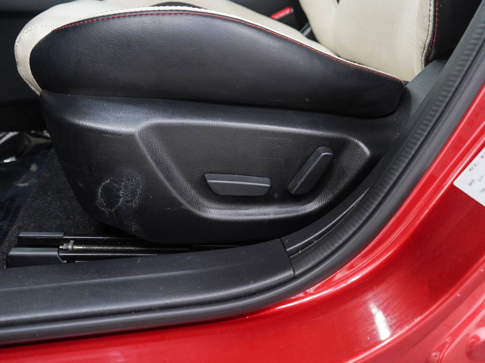 Used 2014 Soul Red Metallic Mazda 5dr HB Auto s Grand Touring image 22