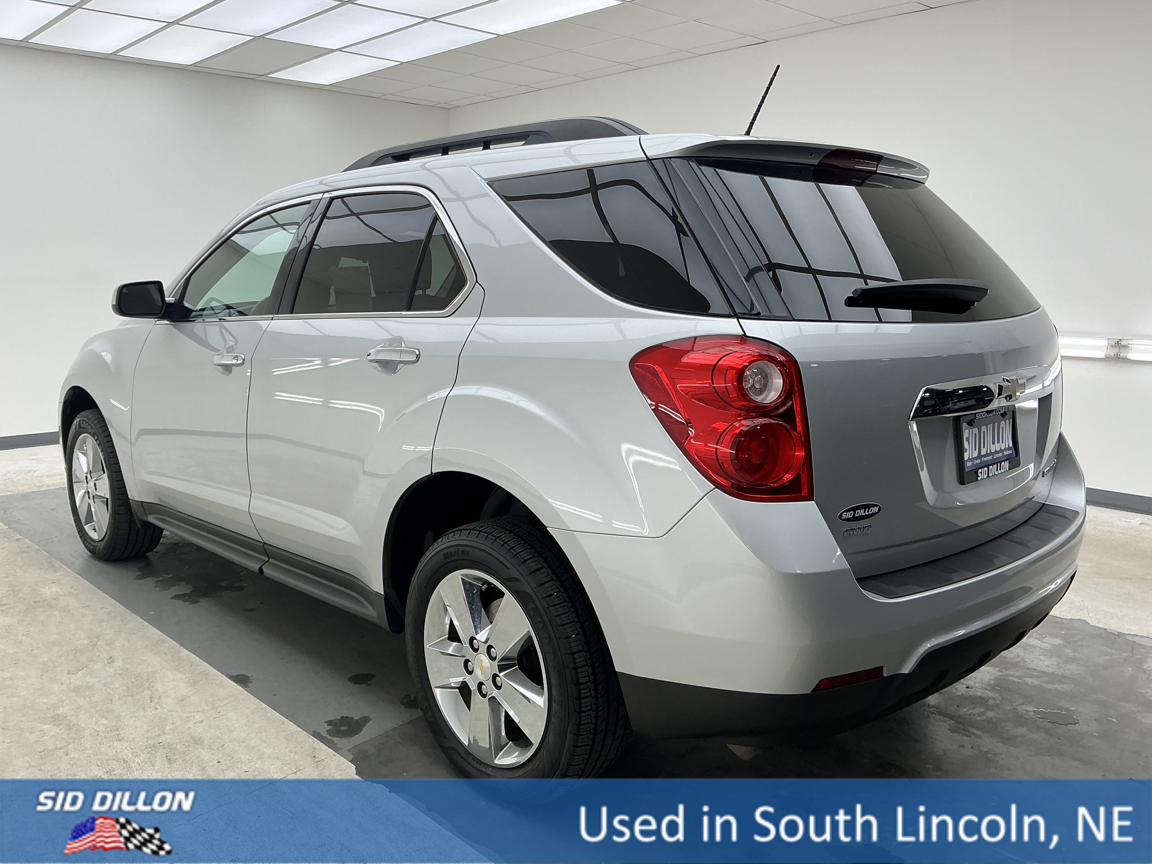 Used 2015 Silver Ice Metallic Chevrolet LT image 5