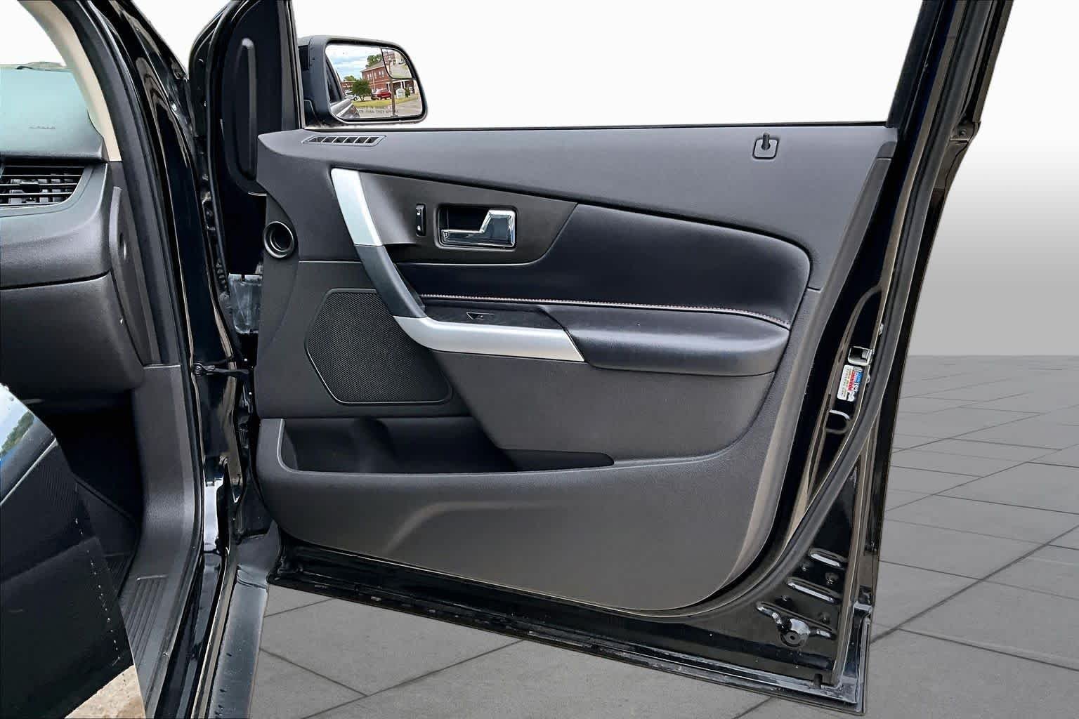 Used 2012 Tuxedo Black Metallic Ford SEL image 23