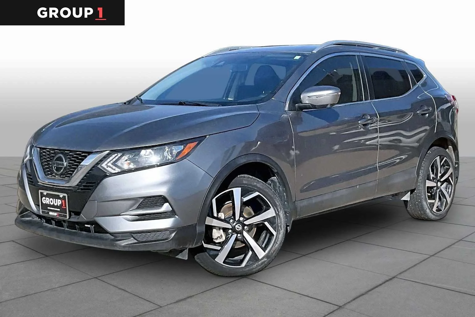 2022 Nissan Rogue Sport SL AWD's photo
