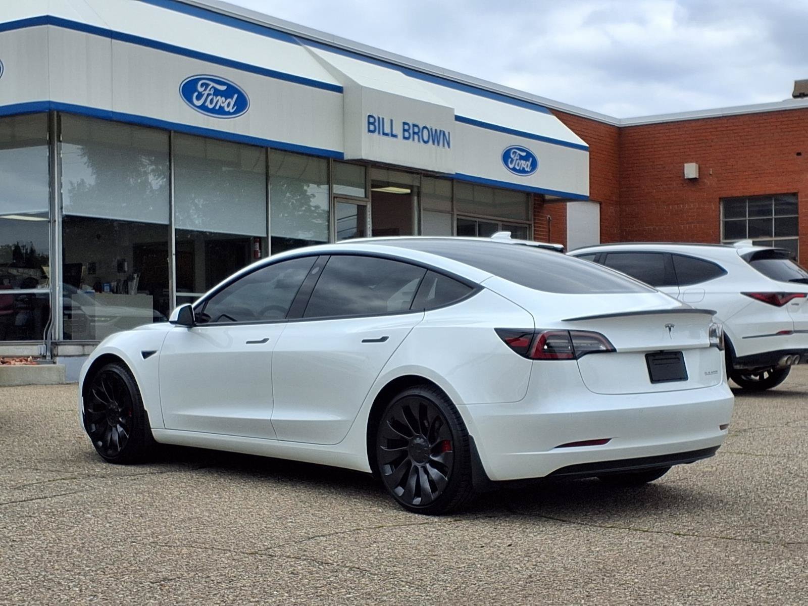 Used 2022 Tesla Model 3 Performance with VIN 5YJ3E1EC2NF354893 for sale in Livonia, MI