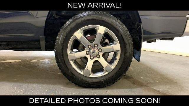 Certified Used 2022 Blue Metallic Ford Lariat image 70