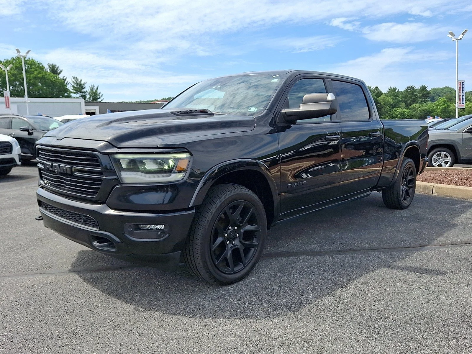 Used 2021 Diamond Black Crystal Pearlcoat Ram Laramie image 3