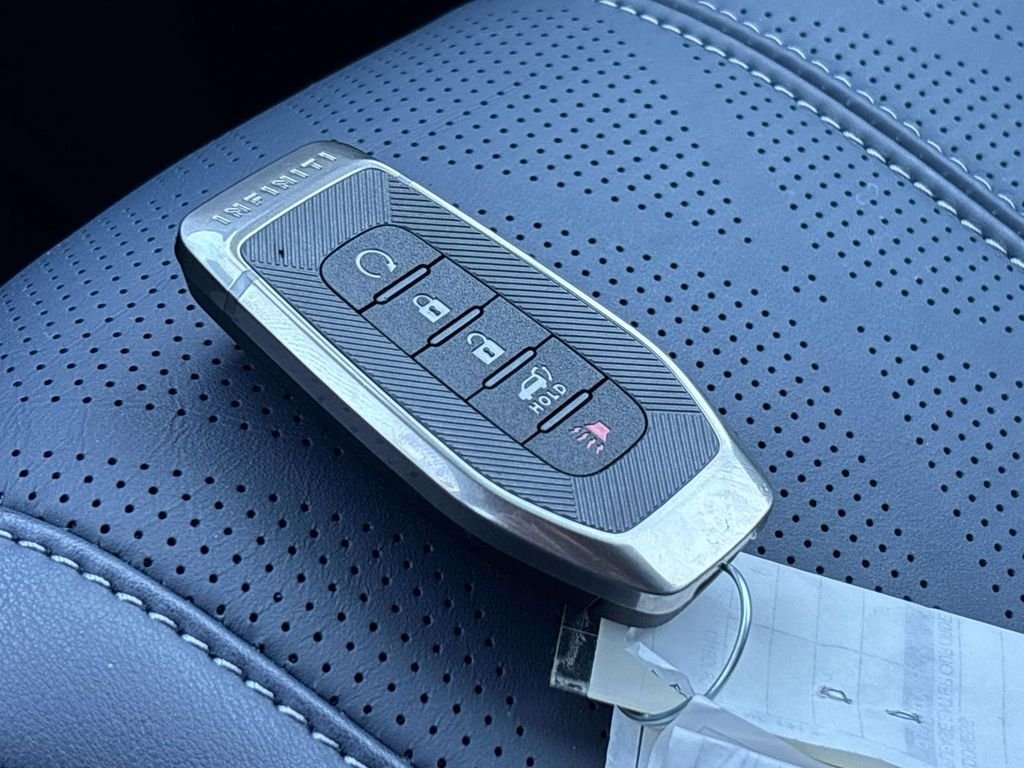 Certified Used 2026 Black INFINITI SPORT image 33