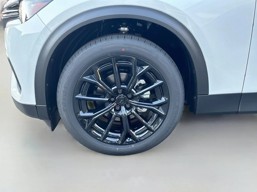 New 2026 Rhodium White Premium Mazda 3.3 Turbo Premium AWD image 33