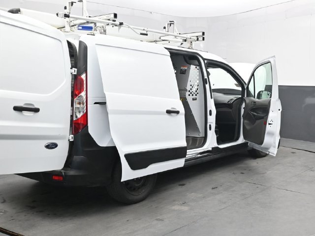 Used 2023 White Ford XL image 36