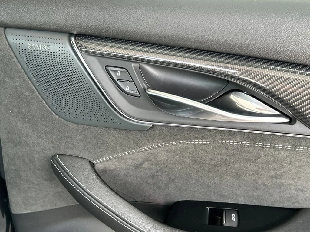 2026 Cadillac CT5 V-Series - Photo 30