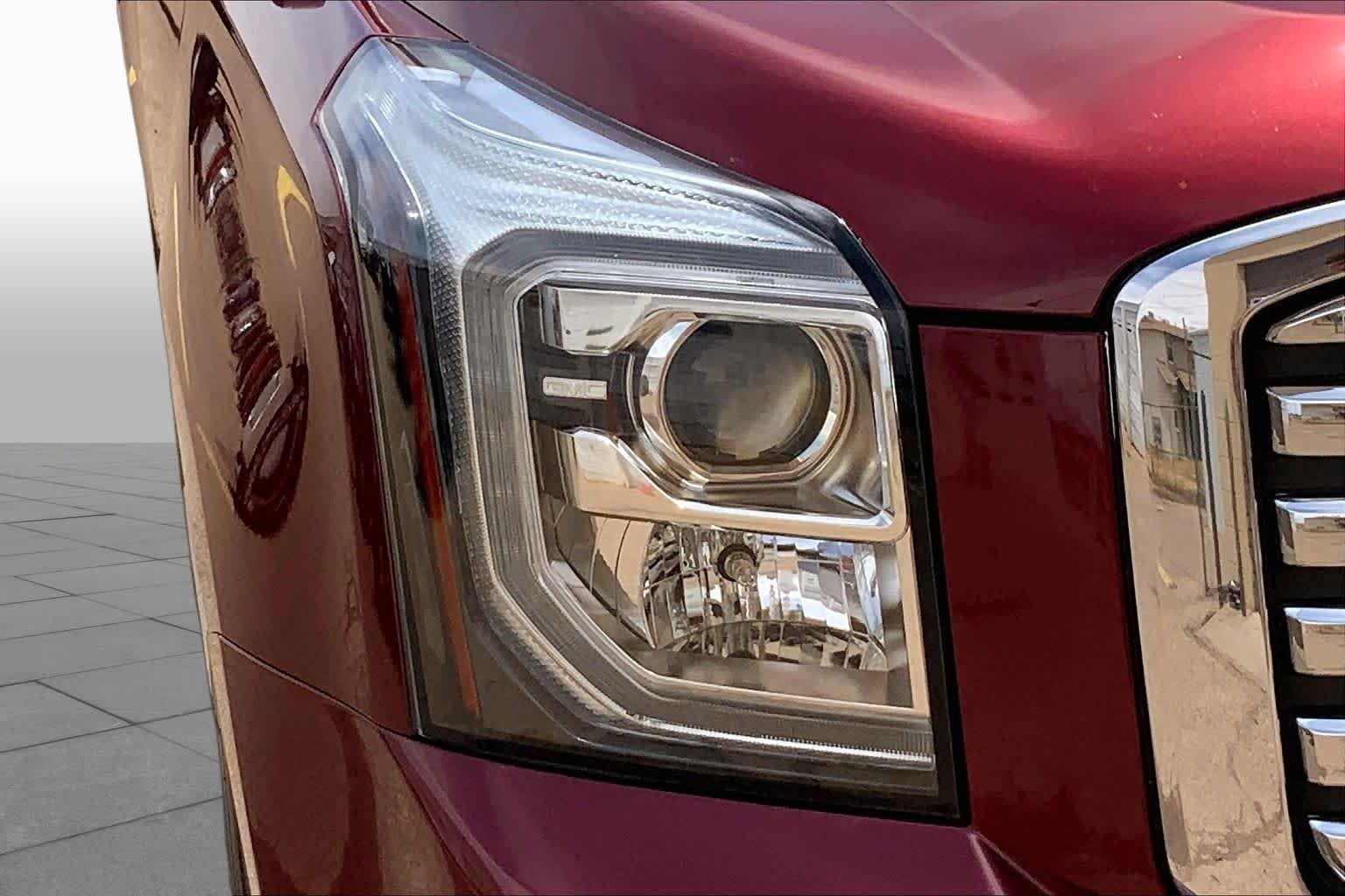 Certified Used 2020 Crimson Red Tintcoat GMC SLT image 28