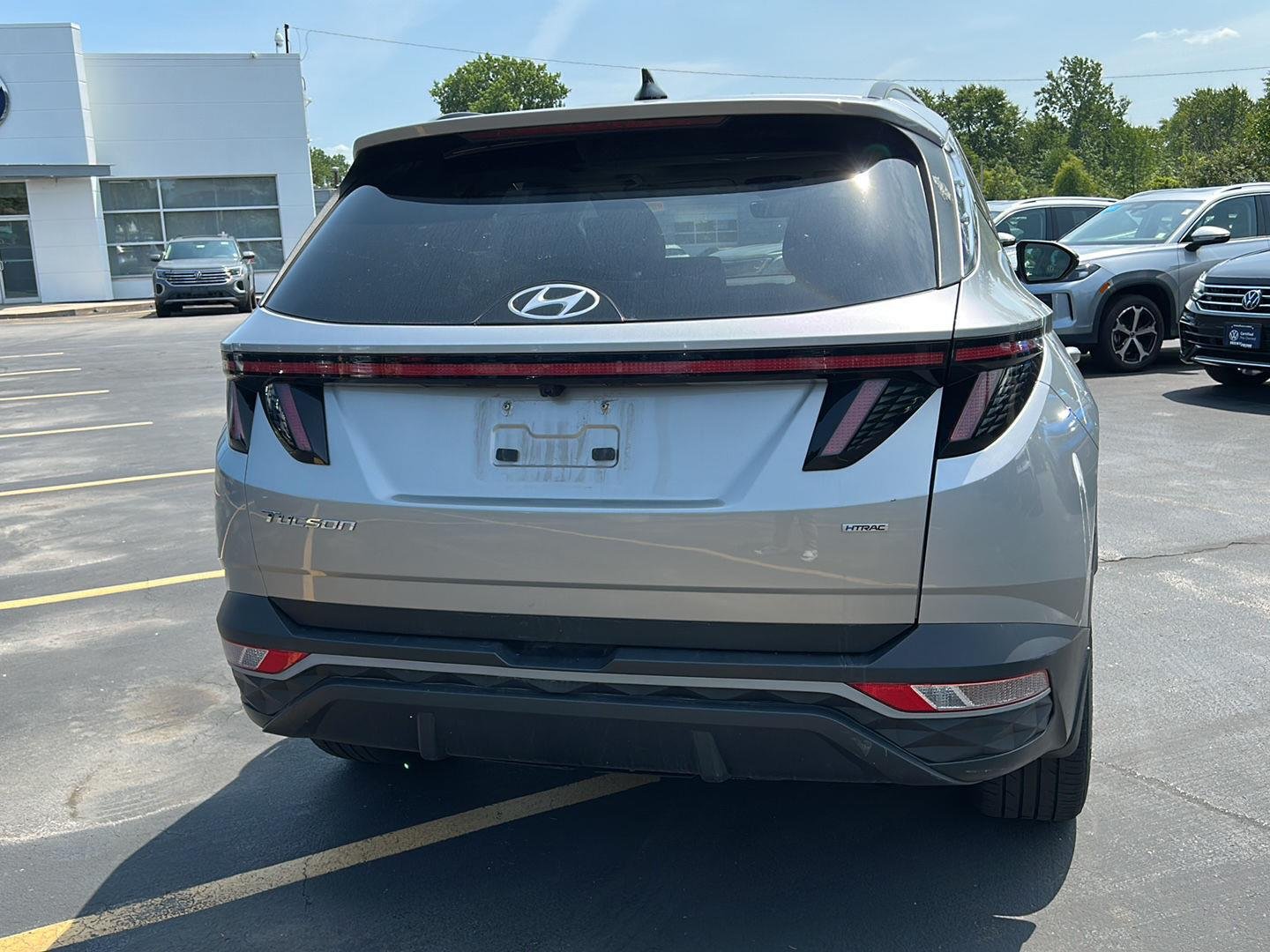 Used 2022 Shimmering Silver Hyundai SEL image 6