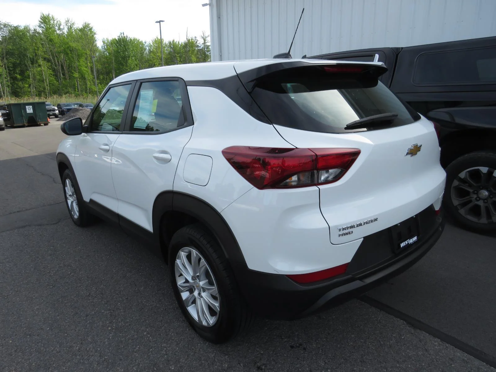 Used 2023 Summit White Chevrolet LS image 16