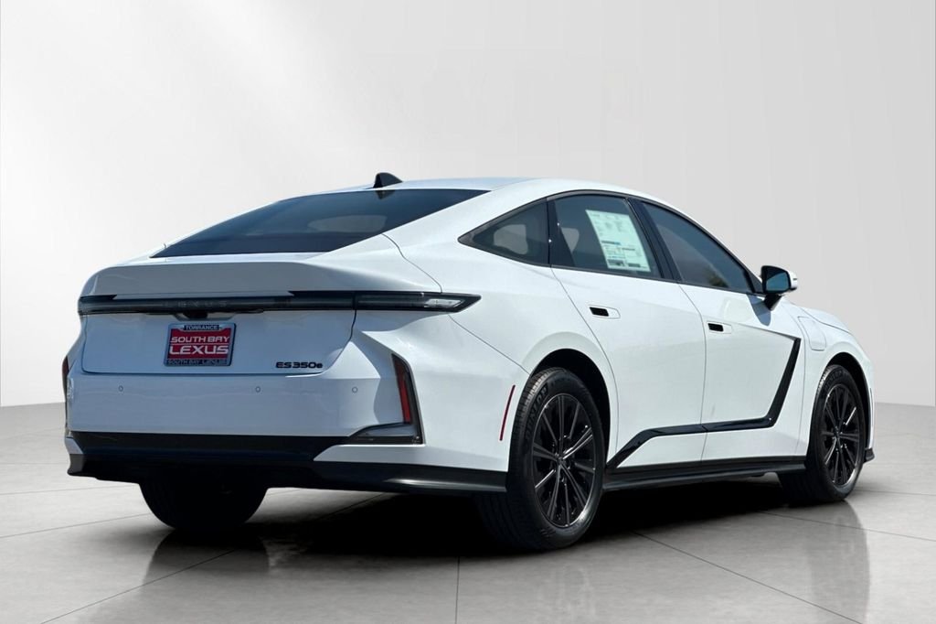 New 2026 Ultra White Lexus ES 350e PREMIUM image 5