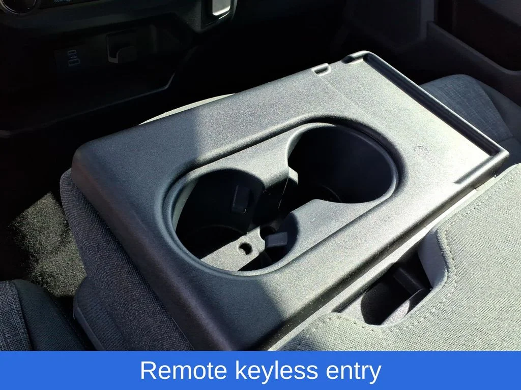 Used 2023 Gray Ford XLT image 12