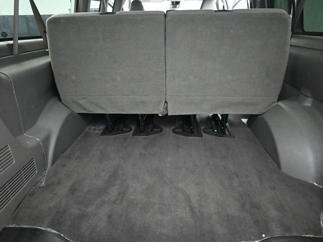 2024 Chevrolet Express Passenger LT - Photo 12