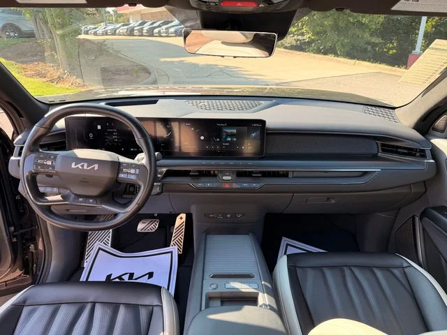 Certified Used 2024 Gray Kia GT-Line image 15