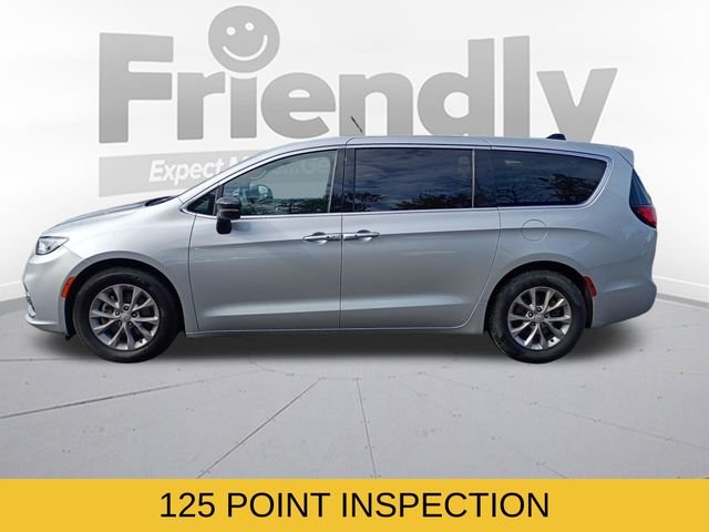 Used 2026 Silver Chrysler Limited image 8