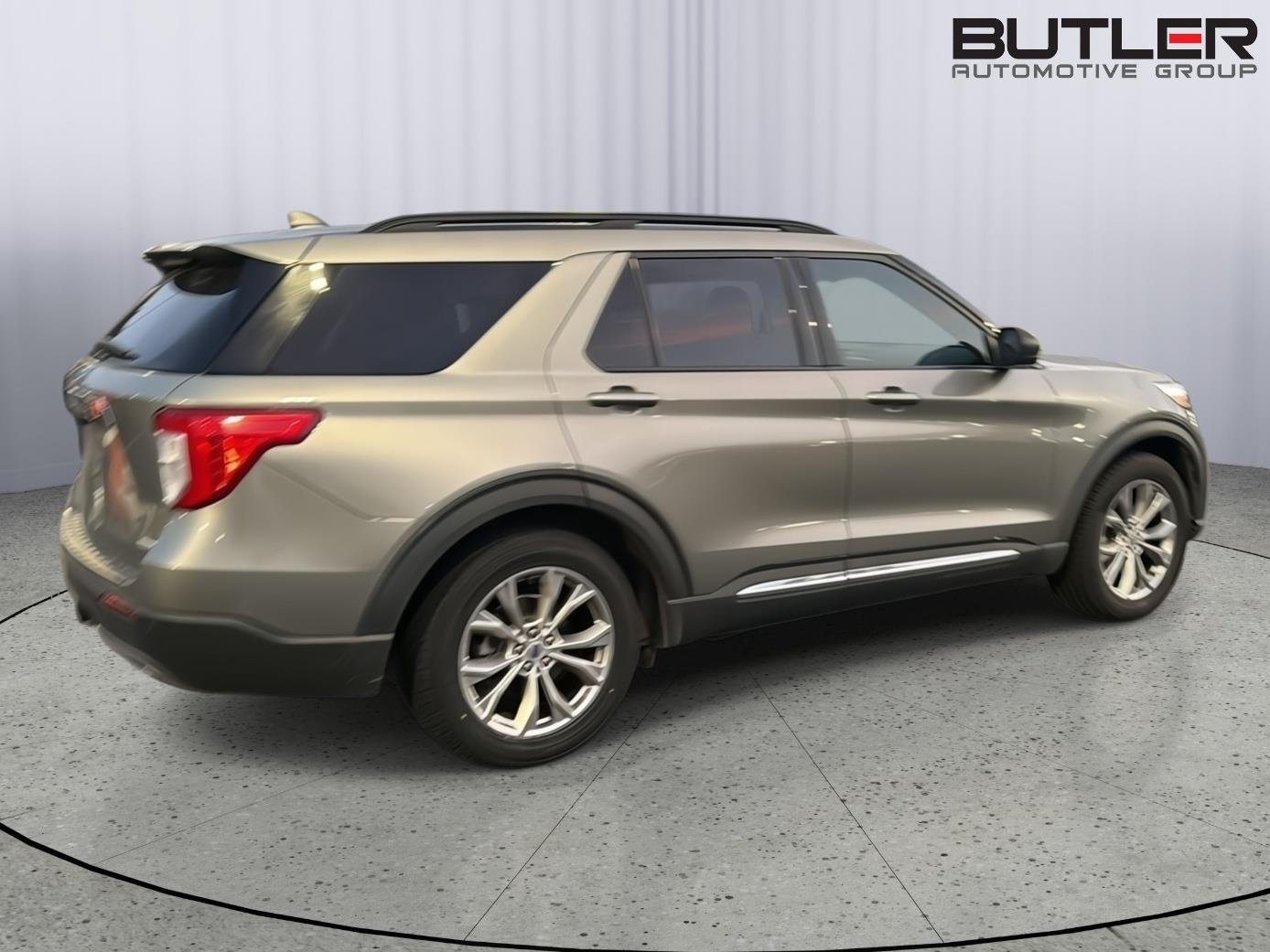 Used 2020 Silver Spruce Ford XLT image 6
