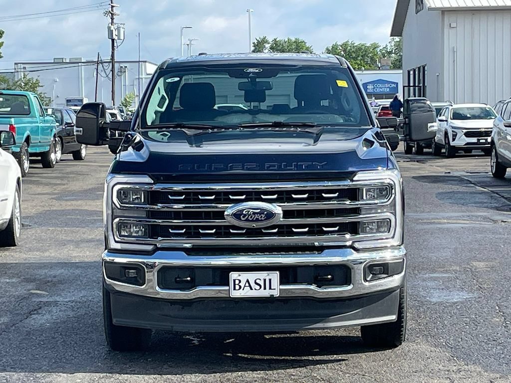 Used 2025 Blue Ford XL image 9