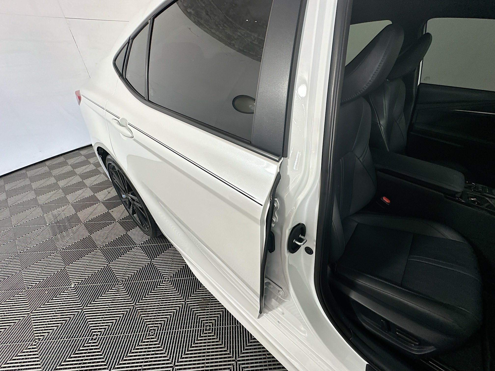 Used 2025 Pearl Toyota XSE image 28
