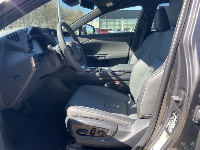 2026 Lexus RZ Base - Photo 13