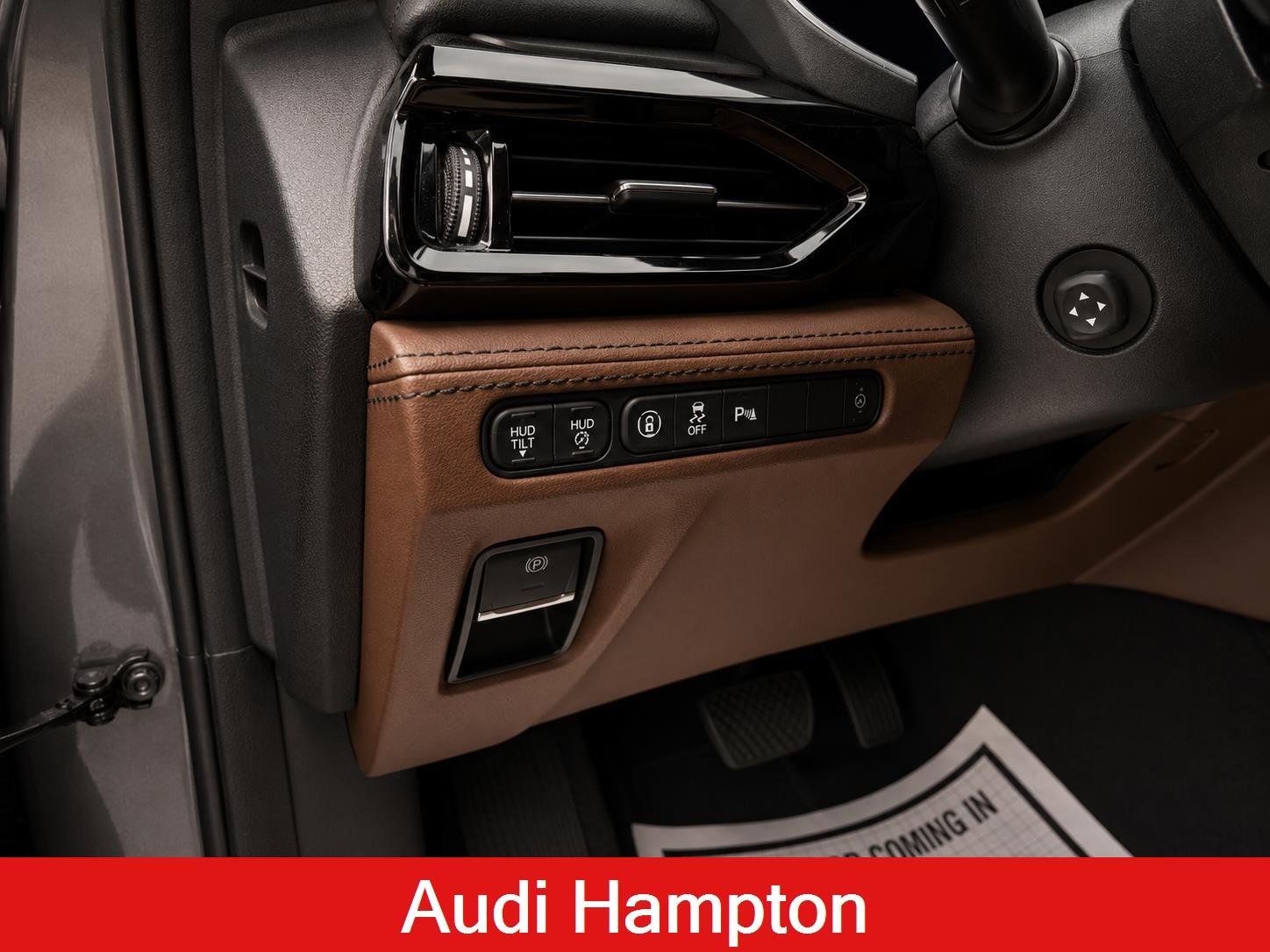 Used 2024 Liquid Carbon Metallic Acura w/Advance Package image 8