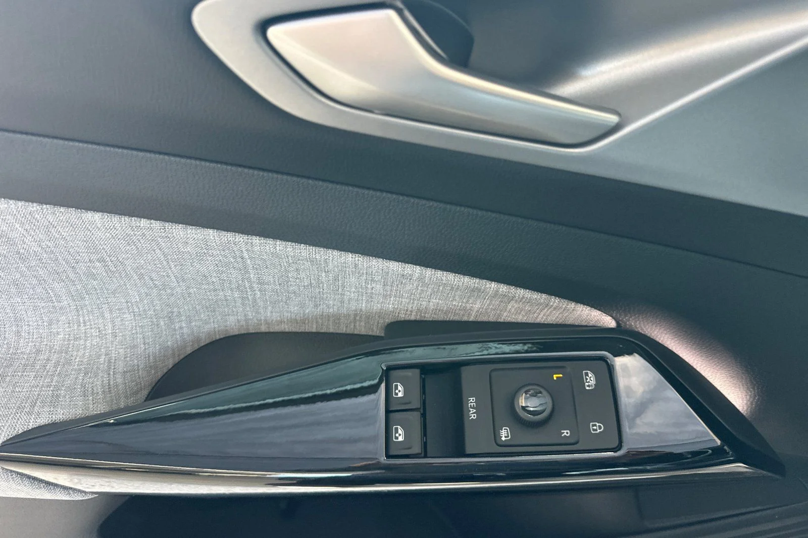 New 2026 Gray Volkswagen Pro image 9
