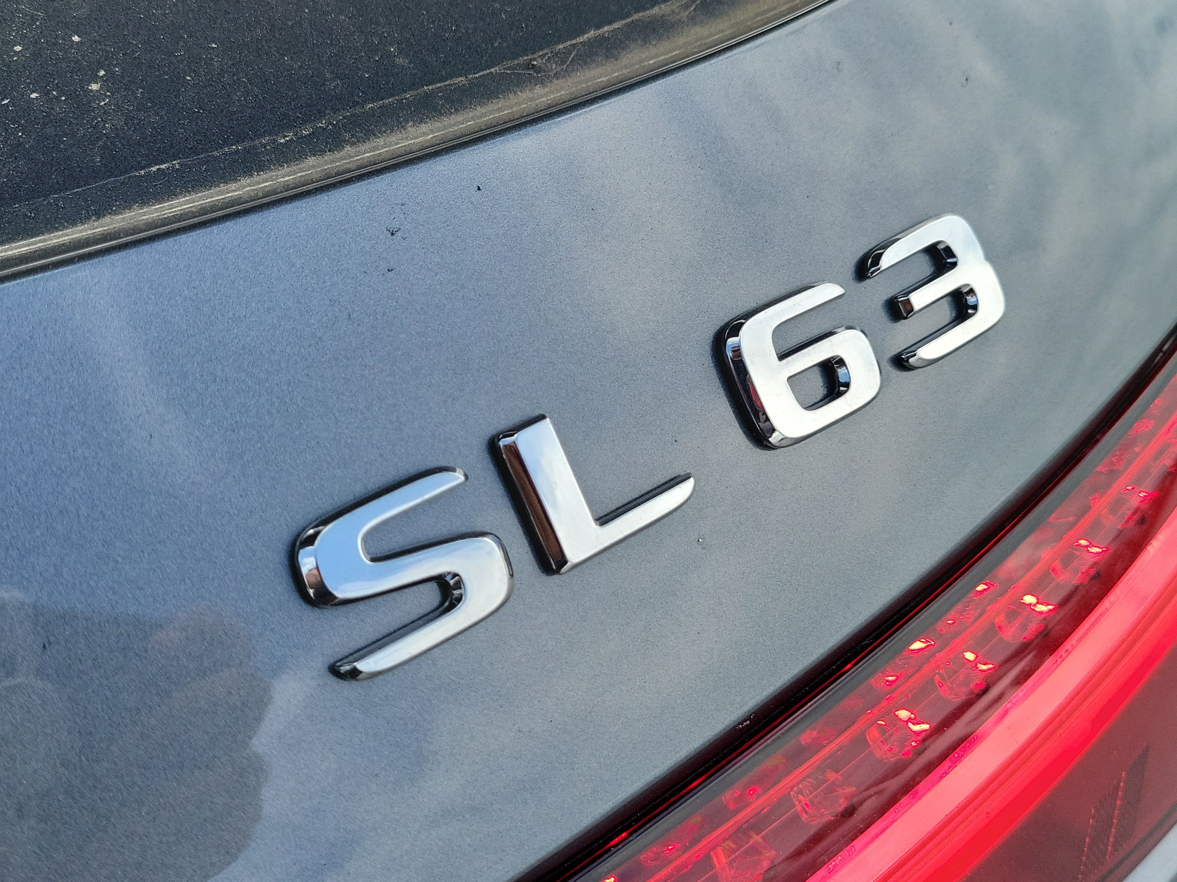 New 2026 Selenite Grey Metallic Mercedes-Benz AMG® SL 63 Roadster image 30