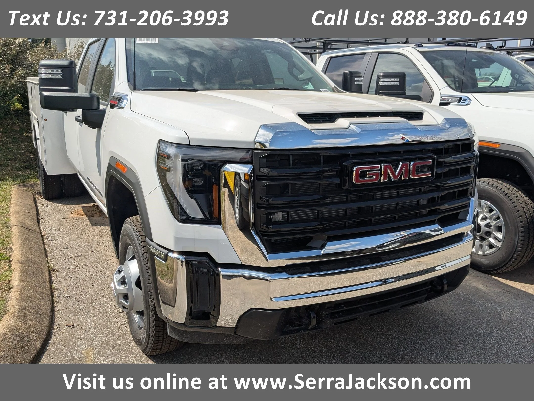2026 GMC Sierra 4WD Crew Cab Standard Box Pro's photo