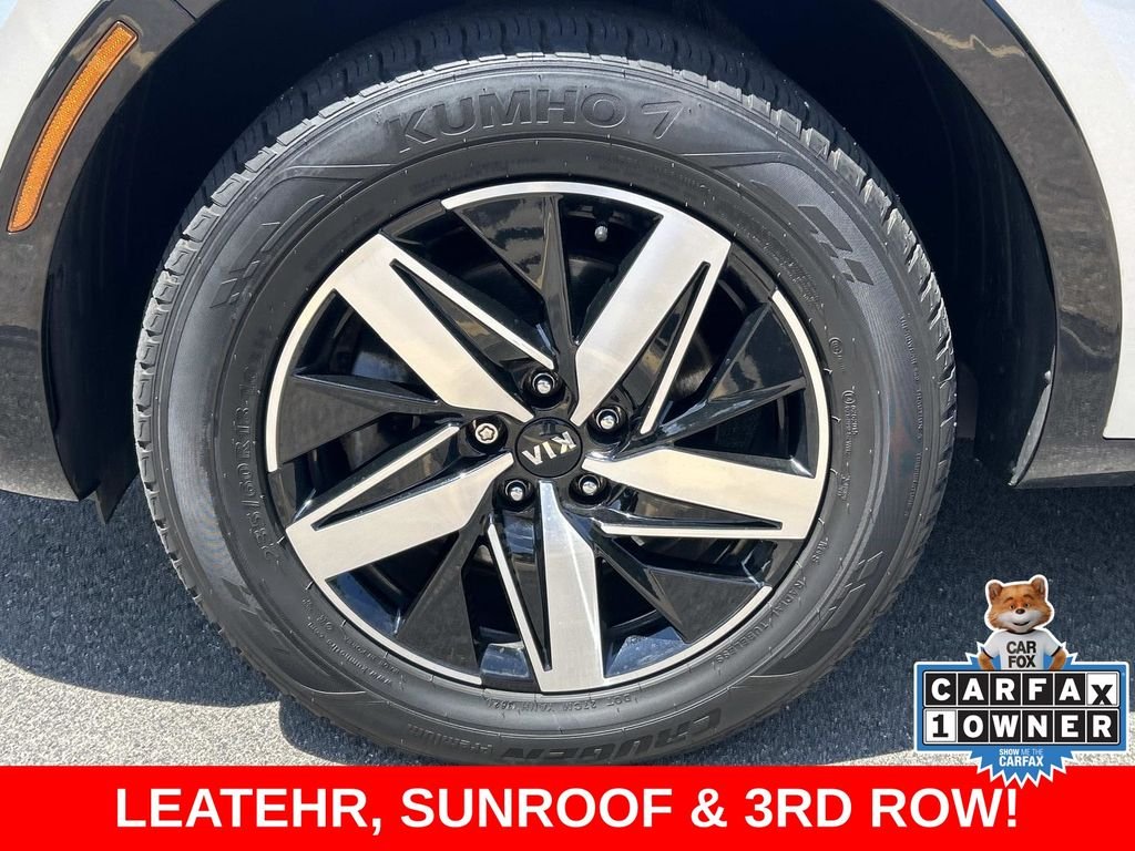 Used 2021 Silver Kia EX image 9