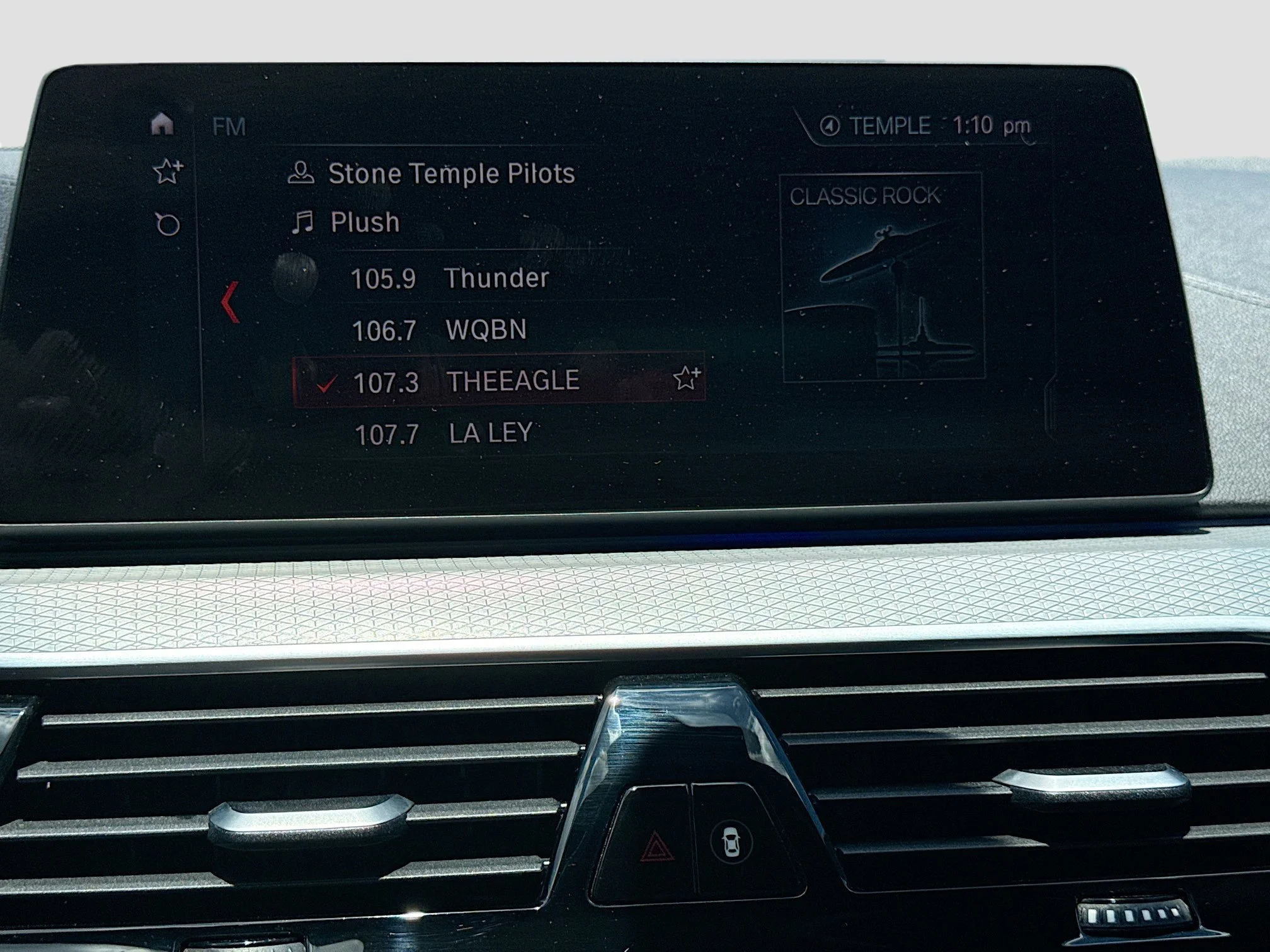 Used 2019 Alpine White BMW M550i xDrive image 32