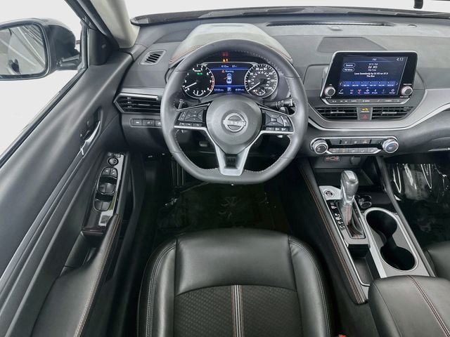 Used 2024 Gray Nissan 2.5 SR image 21