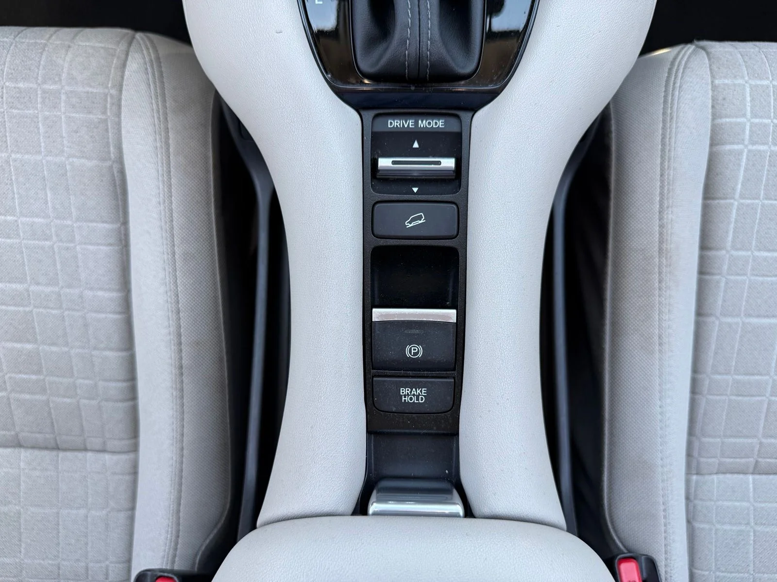2023 Honda HR-V LX - Photo 27