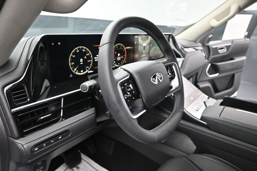 New 2027 RADIANT WHITE INFINITI Luxe 2WD image 24
