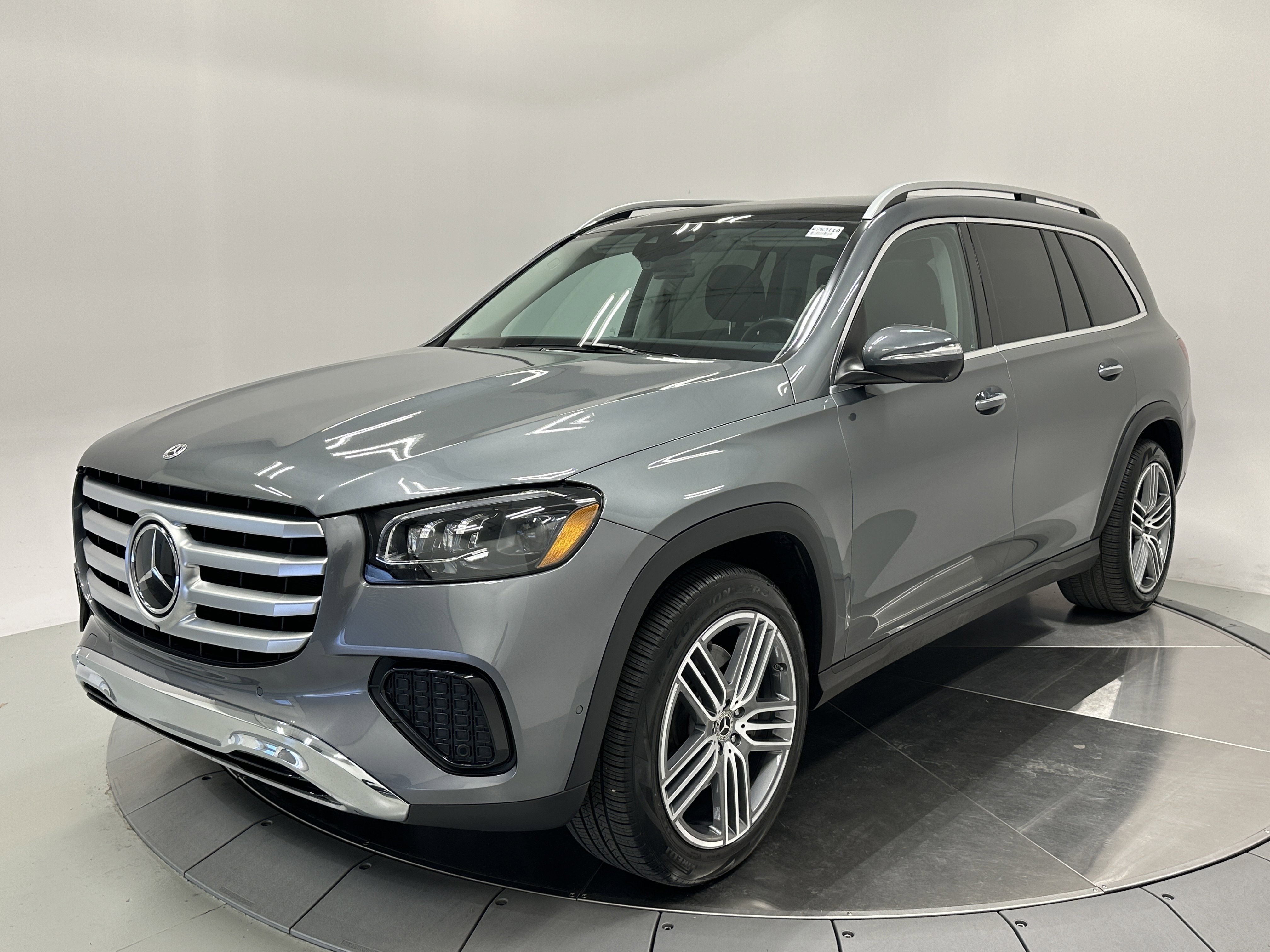 Certified Used 2024 Gray Mercedes-Benz GLS 450 image 4