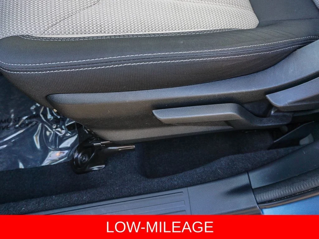 Used 2023 Blue Subaru Base image 19
