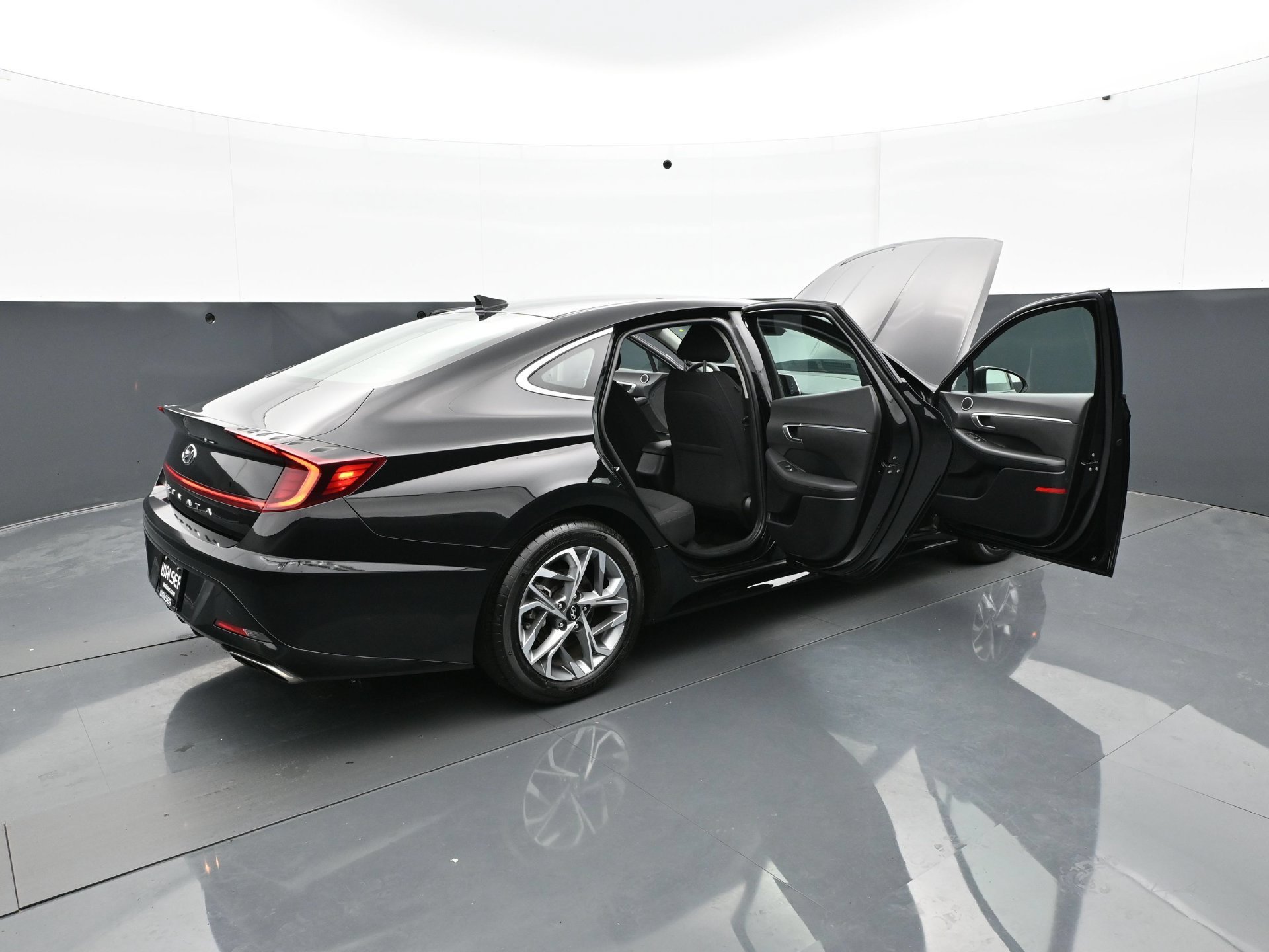 Certified Used 2023 Onyx Black Hyundai SEL 2.5L image 37