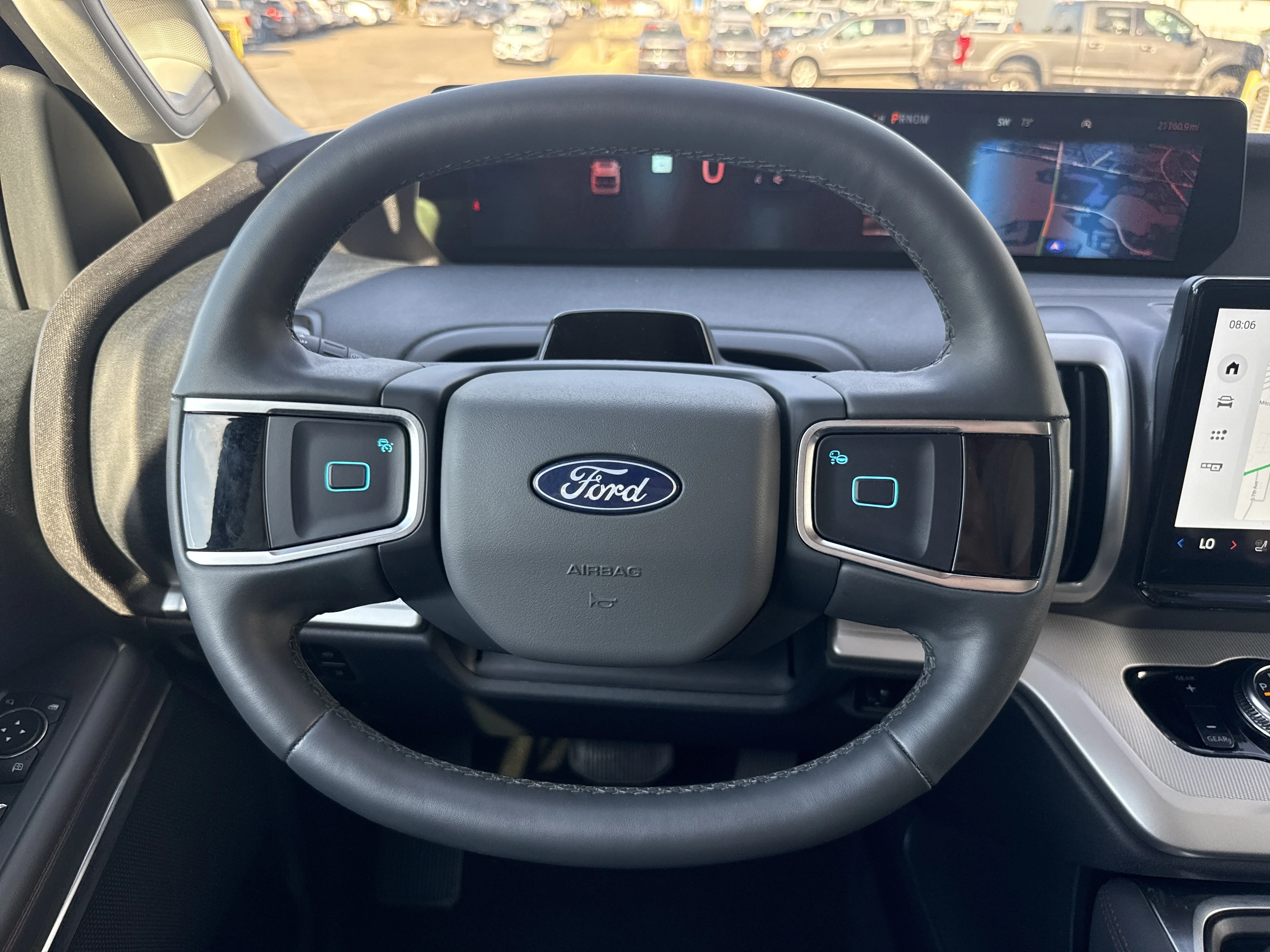 Used 2025 White Ford Active image 17