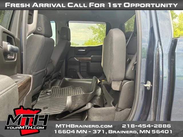 Used 2020 Blue Chevrolet RST image 10