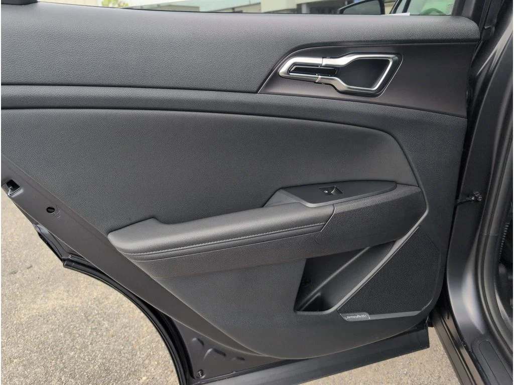 New 2026 Panthera Metal Matte Kia SX Prestige image 31