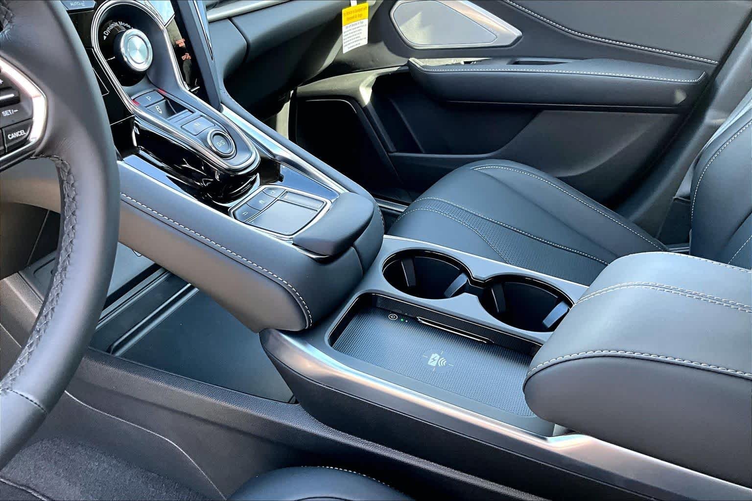 New 2026 Solar Silver Metallic Acura w/Technology Package image 7