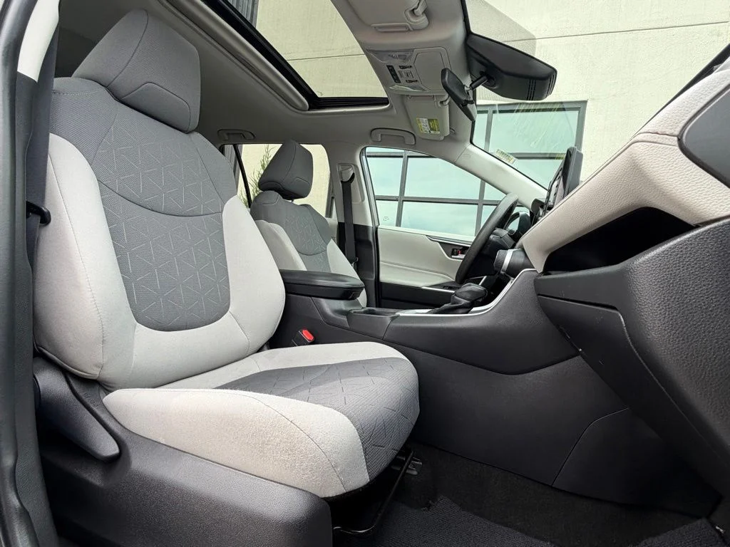 Used 2022 Gray Toyota XLE image 21