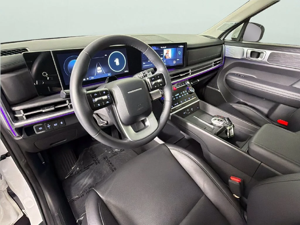 Used 2026 White Hyundai Limited image 19