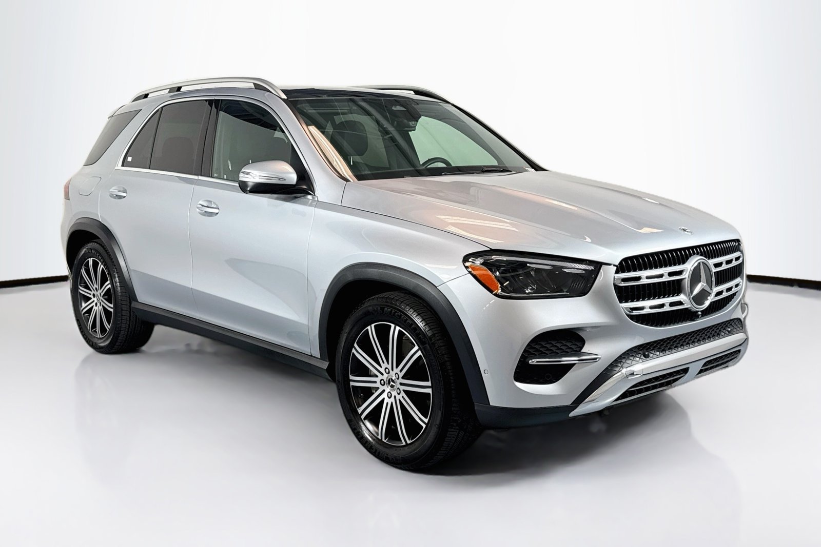 Certified Used 2024 Cirrus Silver Metallic Mercedes-Benz GLE 350 image 3