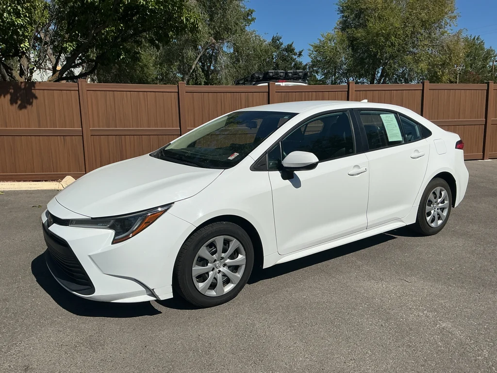 Used 2023 Ice Cap Toyota LE image 1