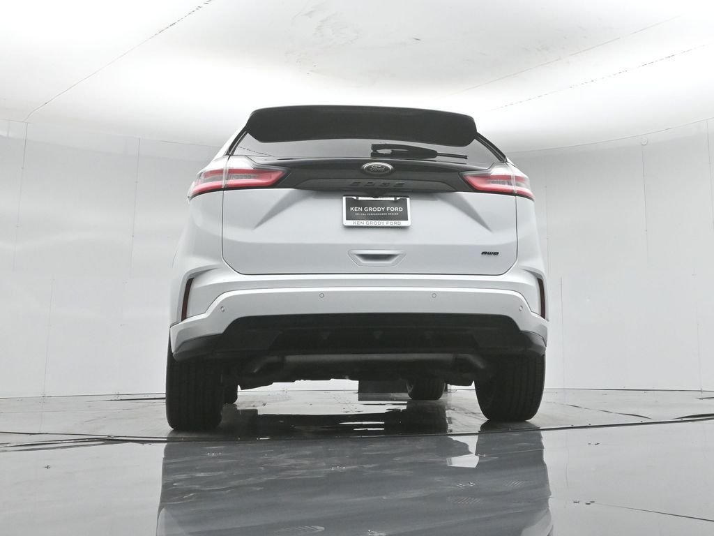 Certified Used 2022 White Ford SE image 50