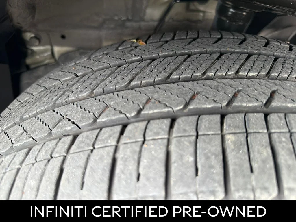 Certified Used 2023 Graphite Shadow INFINITI LUXE image 25