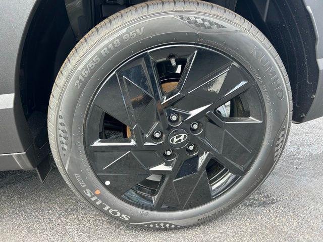 New 2026 Gray Hyundai SEL Sport FWD image 7