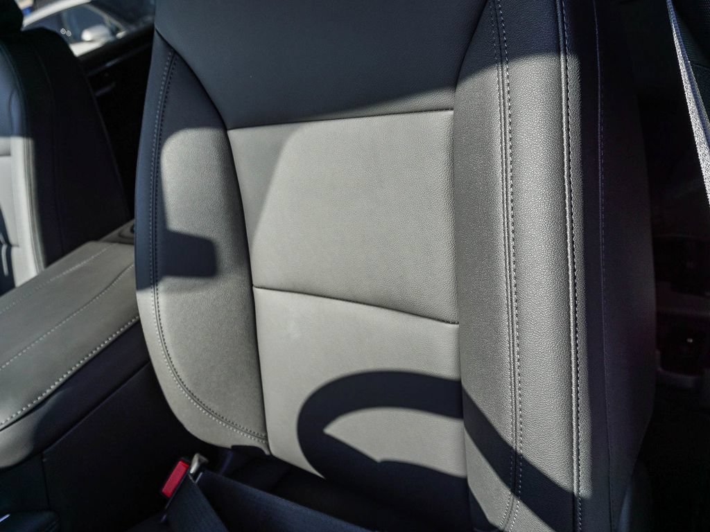 2026 Chevrolet Suburban LT - Photo 20
