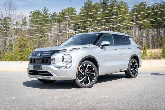 2022 Mitsubishi Outlander SEL