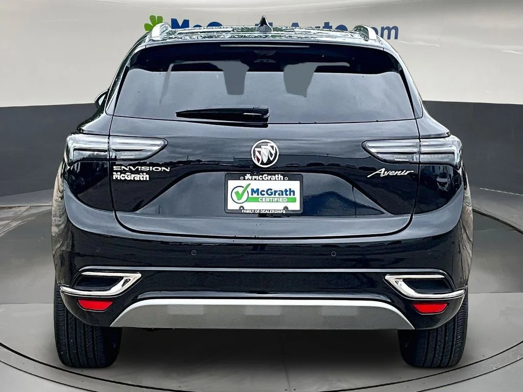 Used 2023 Black Buick Avenir image 6